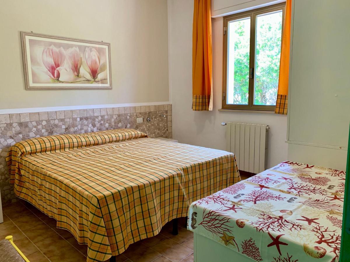 Appartamenti Tallinucci Lacona Bagian luar foto